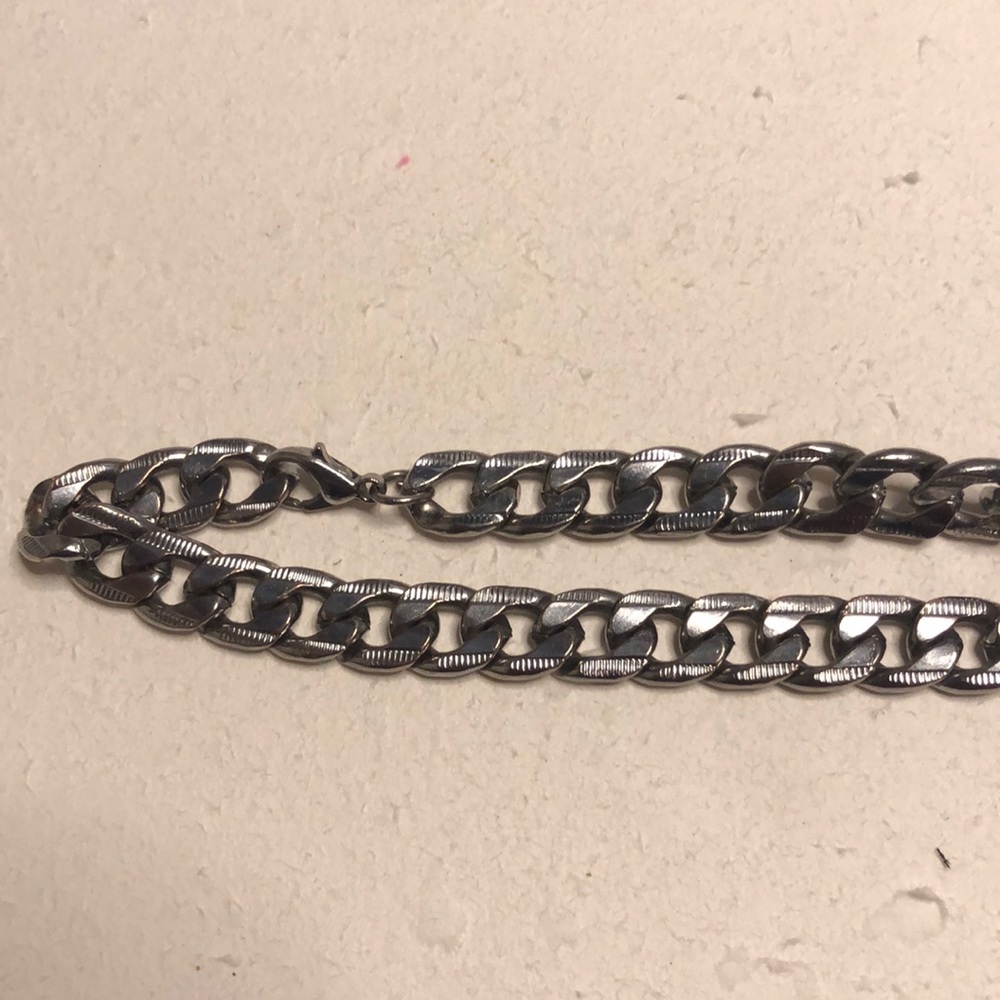 Cuban chain link